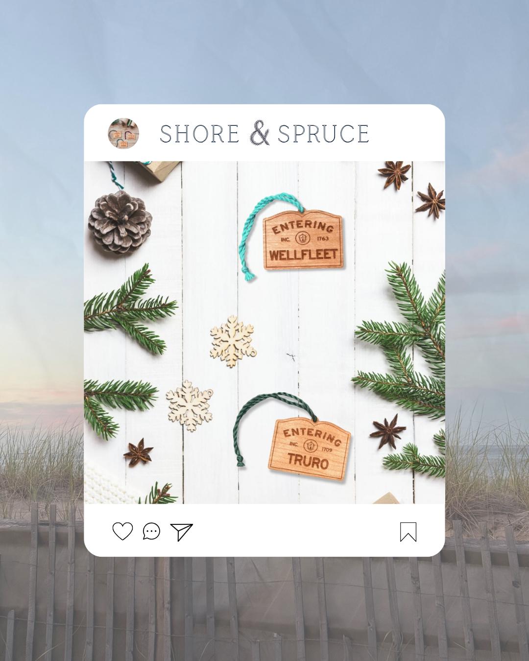 Personalized Wooden Wellfleet Sign Ornament: Cape Cod Coastal Decor