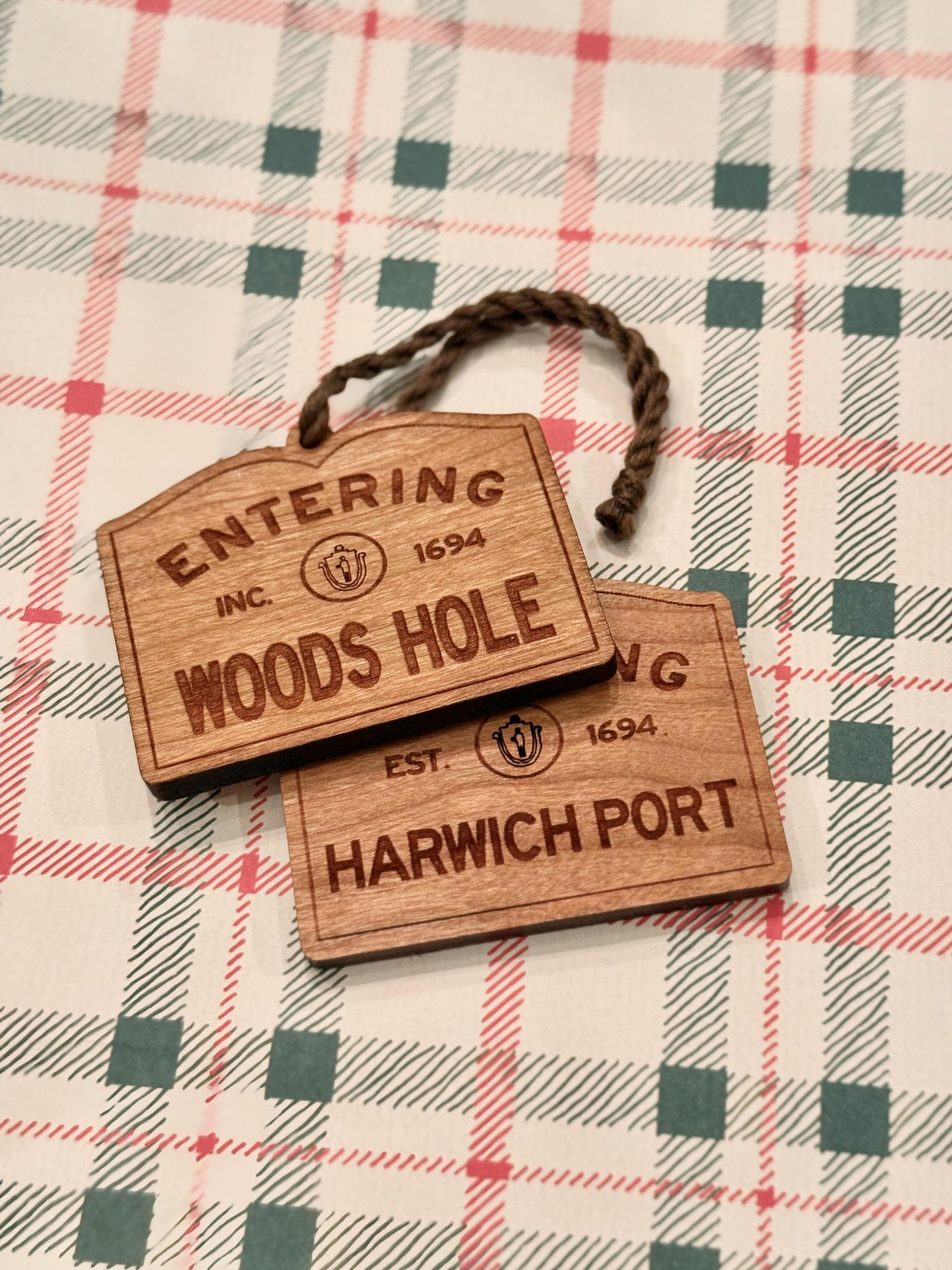 Wooden Town Sign Ornament – Custom Gift  - Personalized Coastal Gift